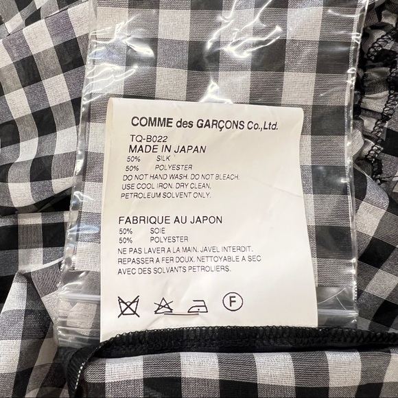 Sold!Comme des Garcons Silk top - Picture 11 of 11